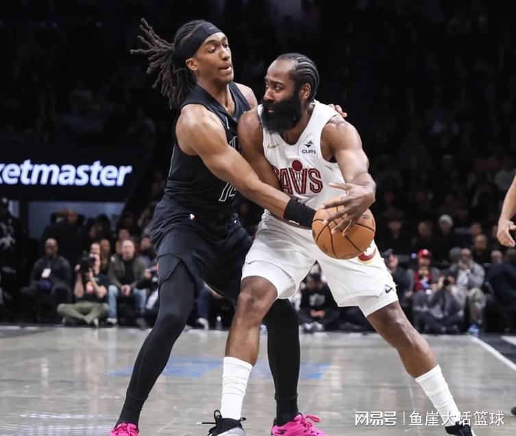 WPT中国-骑士赢球两点仍该批，哈登错误明显！莫布里功过相抵，新援创新高